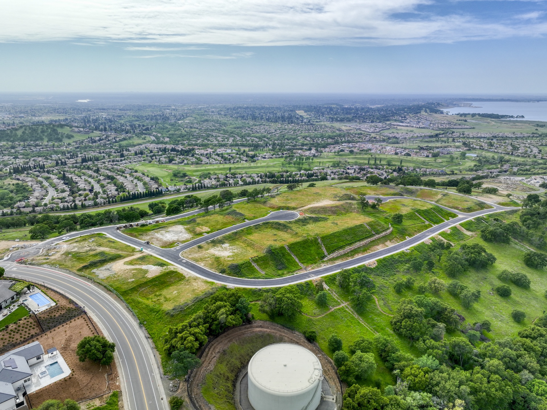 Custom hilltop homesite at Le Capitan